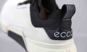 Distinctive touches on the Erik van Rooyen Ecco Golf Biom H4 shoe.